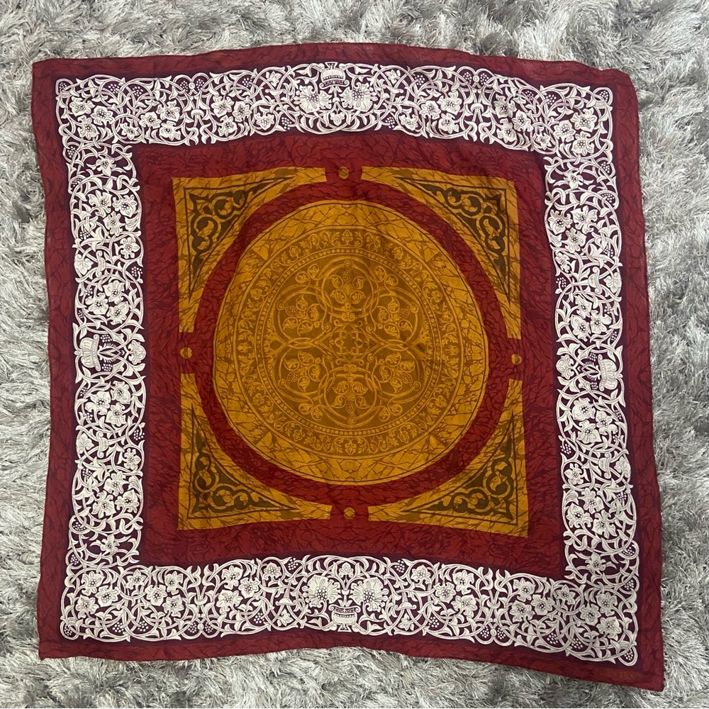 Ellen Tracy Red and Gold Accent 100% Laine Wool Square Scarf.